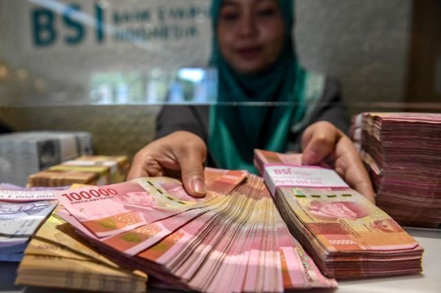 currency exchange in indonesia