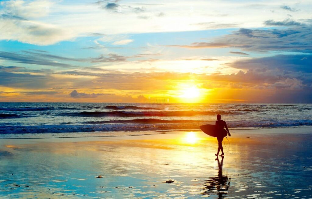 Bali surfing