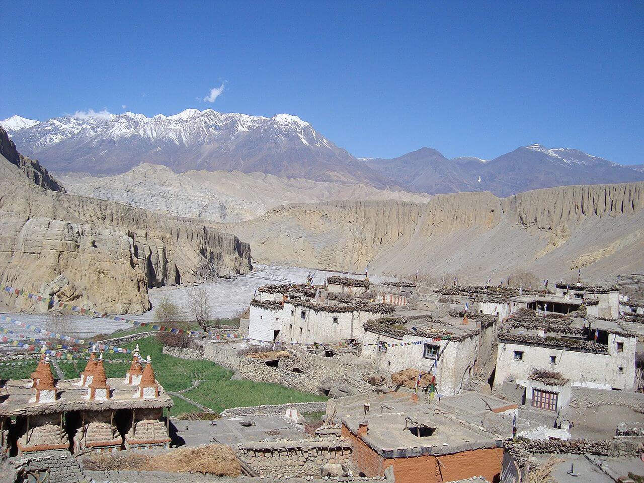 Mustang Flight & Drive Tour – 5 Days
